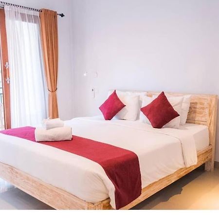 The Lonceng House By Sila Dharma Hotel Canggu Esterno foto